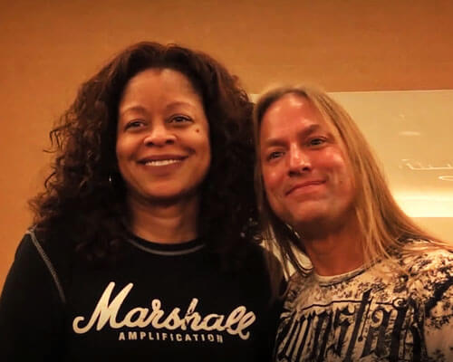 steve-stine-and-customer-3